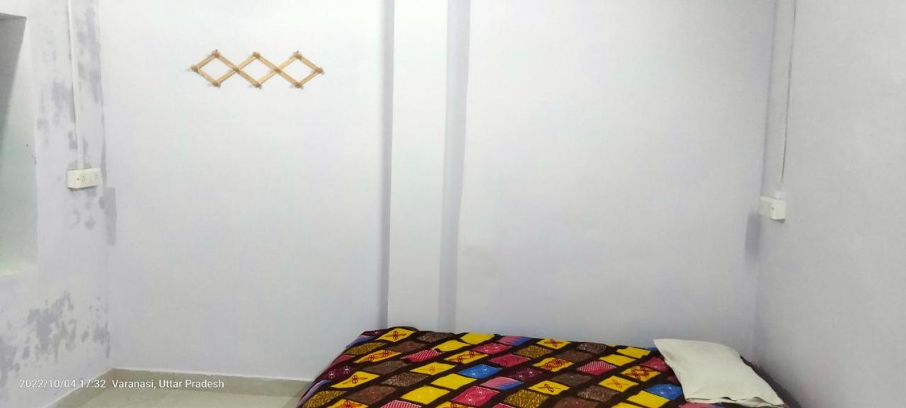 Shri Swami Sheetal Das Akhada B1-88 Assi , Near Pushkar Talab,Varanasi, Ashram Dharmshala Otel Dış mekan fotoğraf