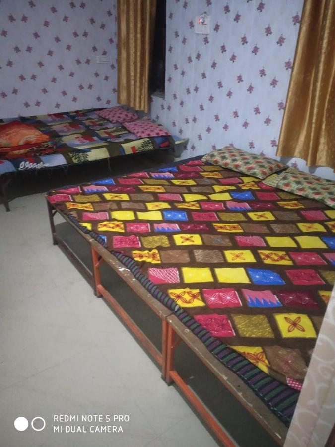 Shri Swami Sheetal Das Akhada B1-88 Assi , Near Pushkar Talab,Varanasi, Ashram Dharmshala Otel Dış mekan fotoğraf