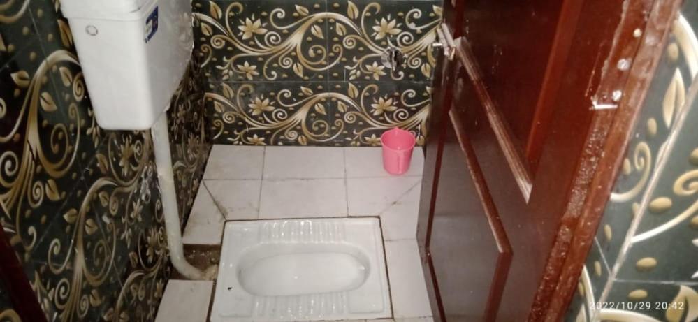 Shri Swami Sheetal Das Akhada B1-88 Assi , Near Pushkar Talab,Varanasi, Ashram Dharmshala Otel Dış mekan fotoğraf